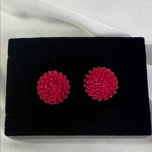 Vintage Avon Jewelry Hot Pink Wire Floral Starburst Gold Tone Dome Earring Studs